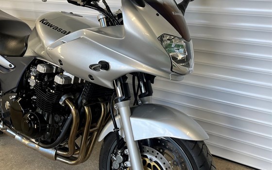 Gebrauchtmotorrad Kawasaki ZR-7 S - Bild 9