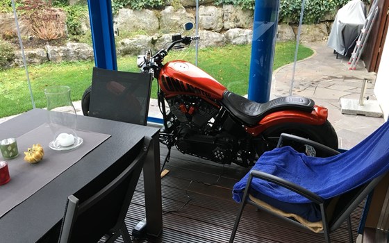 Motorrad Occasion Harley-Davidson Custom Bike - Bild 12