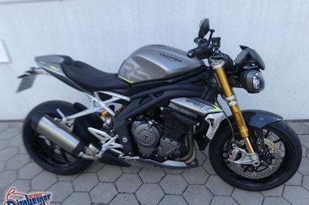 Triumph Speed Triple 1200 RS