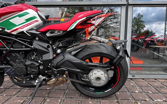 Neufahrzeug MV Agusta Dragster 800 RC SCS - Bild 8