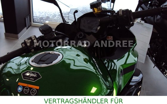 Gebrauchtmotorrad Kawasaki Ninja 1100SX SE - Bild 3