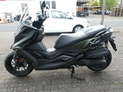 DT X360 125i ABS