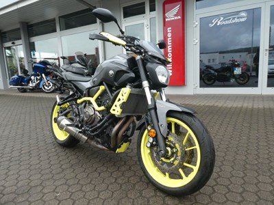 MT-07 Moto Cage