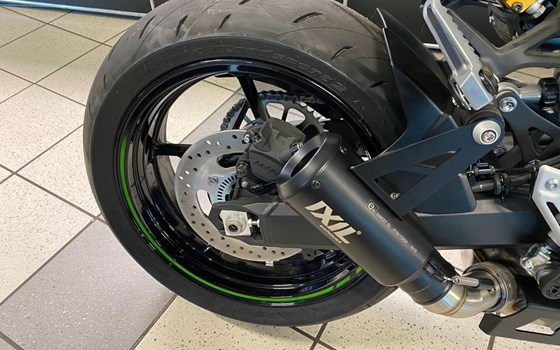 Neufahrzeug Kawasaki Z900 SE - Bild 10