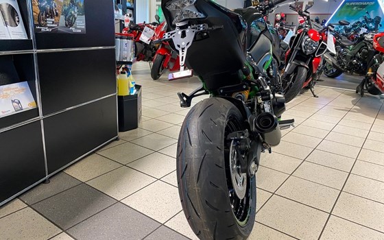 Neufahrzeug Kawasaki Z900 SE - Bild 9