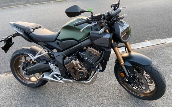 Neufahrzeug Honda CB650R E-Clutch - Bild 1