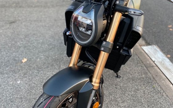 Gebrauchtmotorrad Honda CB650R E-Clutch - Bild 7