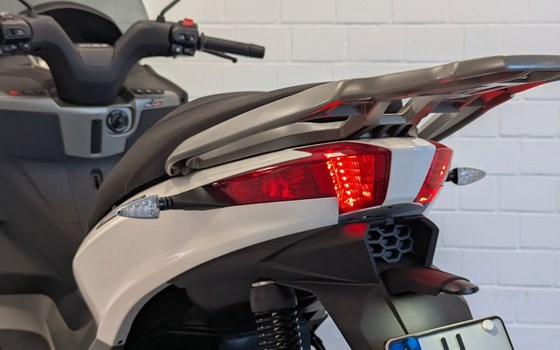Neufahrzeug Piaggio MP3 310 - Bild 4