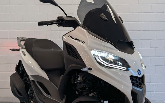 Neufahrzeug Piaggio MP3 310 - Bild 7