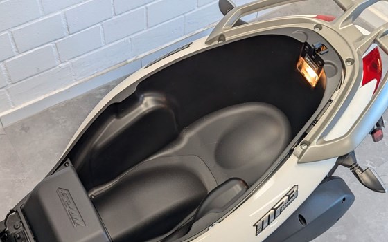 Neufahrzeug Piaggio MP3 310 - Bild 9