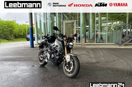 Honda CB125R