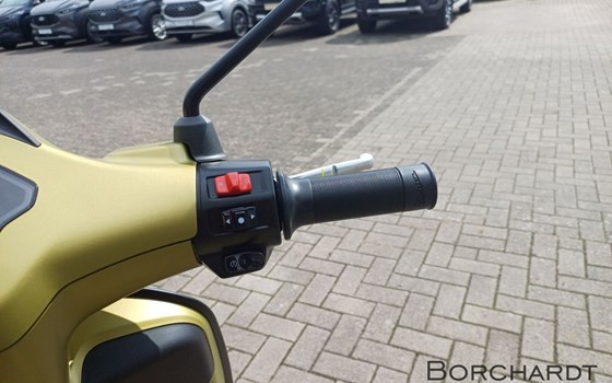 Neufahrzeug Vespa Sprint 125 i.e. 3V - Bild 12