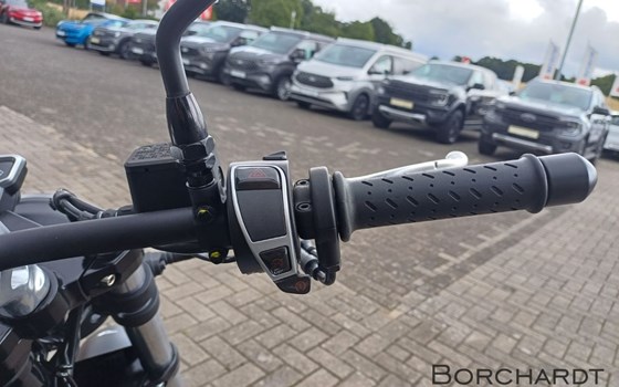 Neufahrzeug Moto Guzzi V9 Bobber - Bild 14