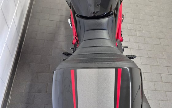 Gebrauchtmotorrad Ducati Diavel Carbon - Bild 20