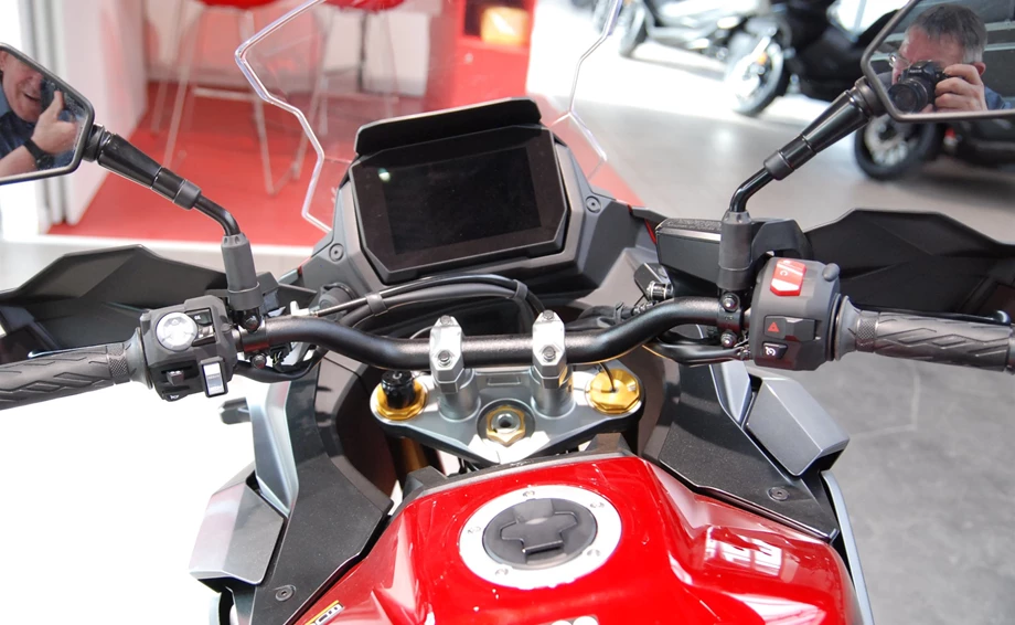 Offer Suzuki GSX-S1000GX Bild 7: Offer Suzuki GSX-S1000GX