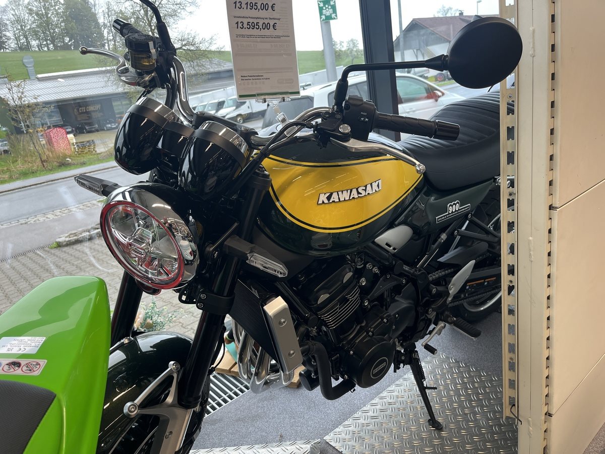 Kawasaki Z900 RS