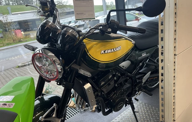 Kawasaki Z900 RS