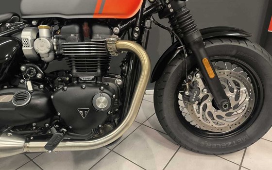 Gebrauchtmotorrad Triumph Bonneville Bobber - Bild 8