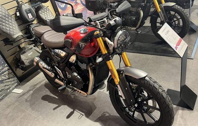 Triumph Scrambler 400 X