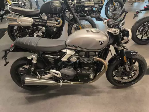Triumph Speed Twin 1200