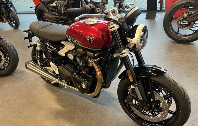 Triumph Speed Twin 1200