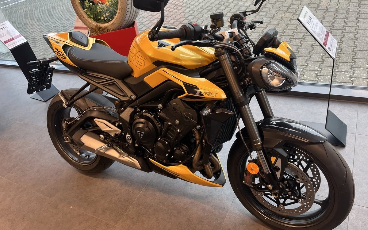 Angebot Triumph Street Triple RS