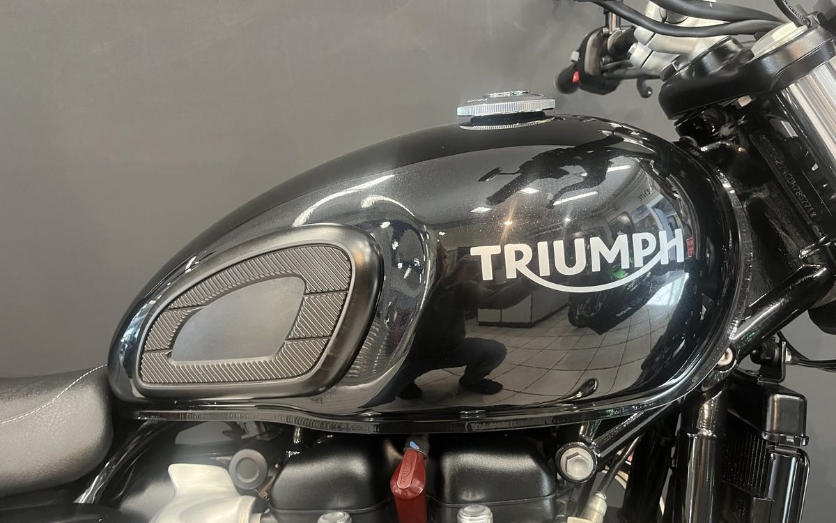 Angebot Triumph Street Twin