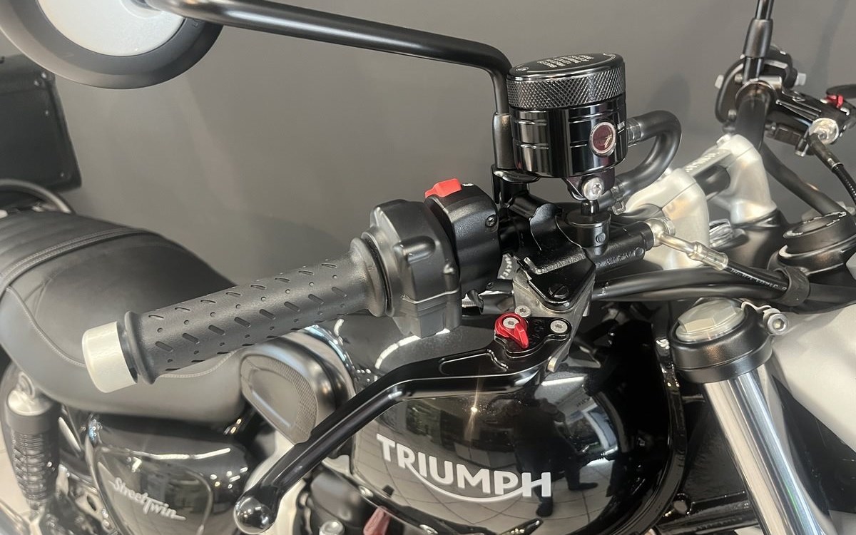 Angebot Triumph Street Twin