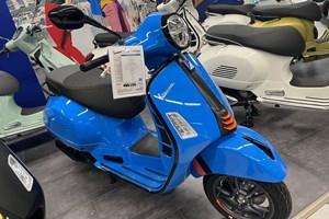 Angebot Vespa GTS 125 Super Sport