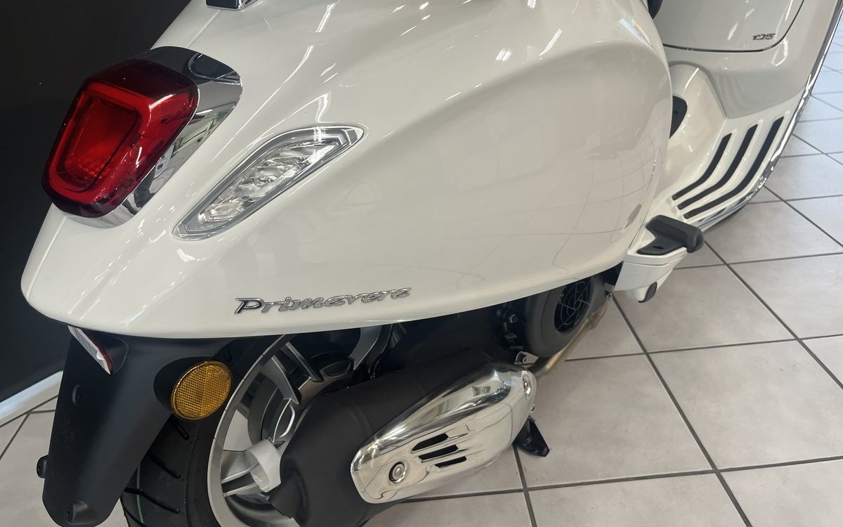 Angebot Vespa Primavera 125 S