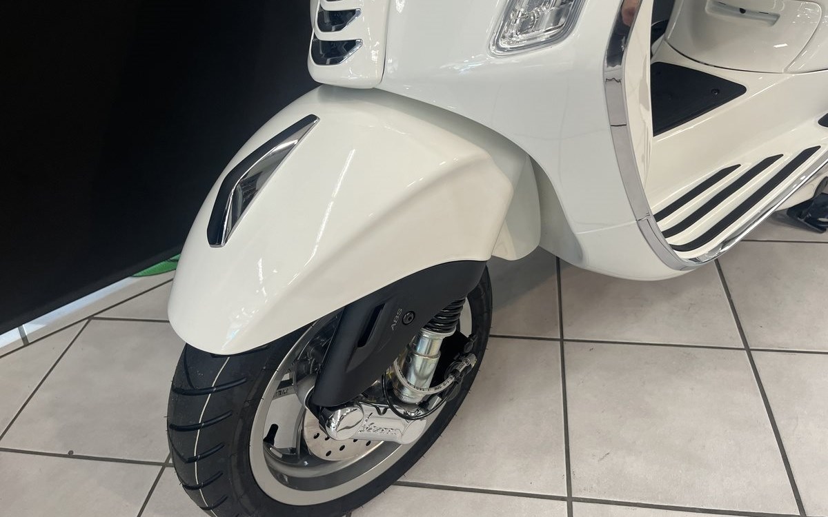 Angebot Vespa Primavera 125 S