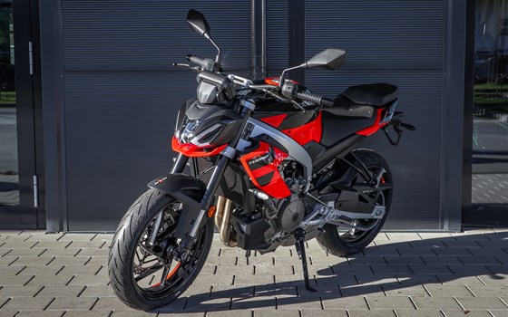 Neufahrzeug Aprilia Tuono 457 - Bild 3