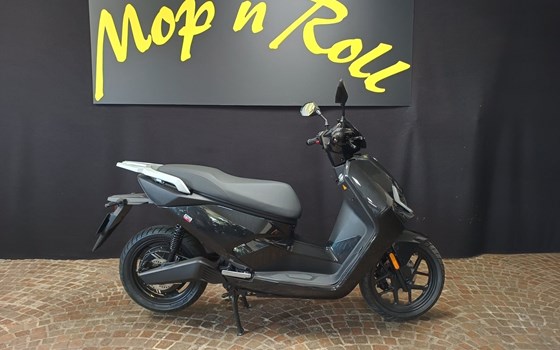 Neufahrzeug NIU FQi 500 - Bild 1