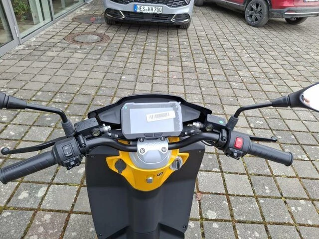 Offer Piaggio 1 + Bild 3: Offer Piaggio 1 +