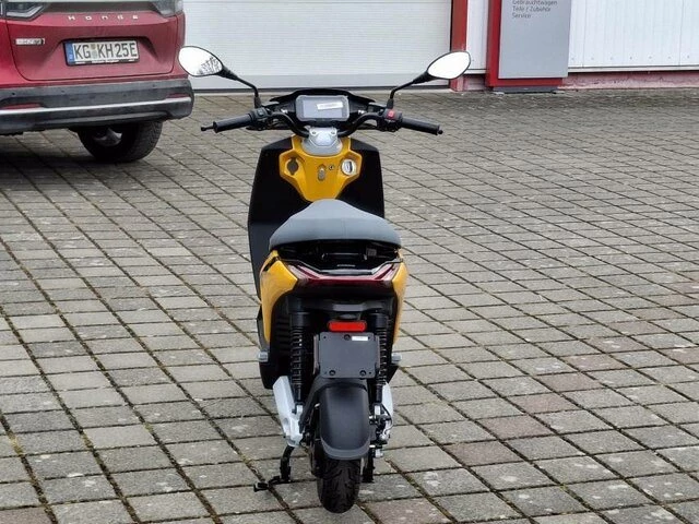 Offer Piaggio 1 + Bild 4: Offer Piaggio 1 +