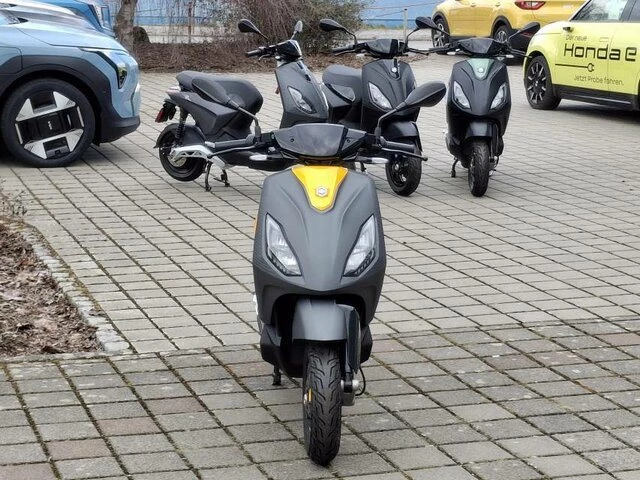 Offer Piaggio 1 + Bild 6: Offer Piaggio 1 +