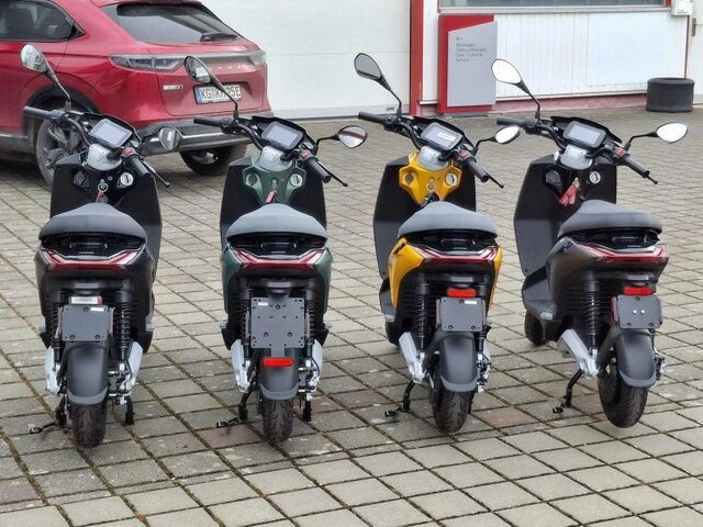 Offer Piaggio 1 + Bild 8: Offer Piaggio 1 +