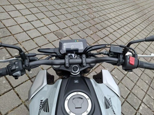 Offer Honda CB125R Bild 7: Offer Honda CB125R