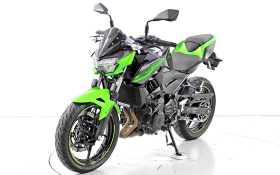 Motorrad Occasion Kawasaki Z 400 - Bild 3