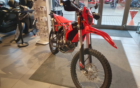 Neufahrzeug Beta RR 125 4T LC Enduro - Bild 11