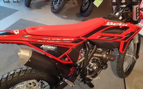 Neufahrzeug Beta RR 125 4T LC Enduro - Bild 13