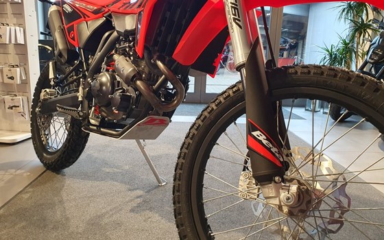 Neufahrzeug Beta RR 125 4T LC Enduro - Bild 15