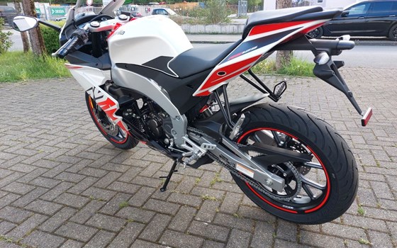 Neufahrzeug Aprilia RS 125 - Bild 12