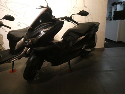 PCX125
