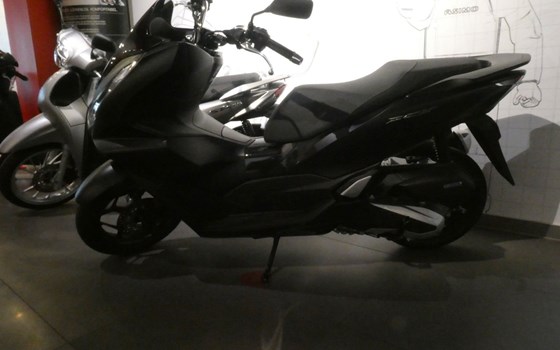 Gebrauchtmotorrad Honda PCX125 - Bild 2