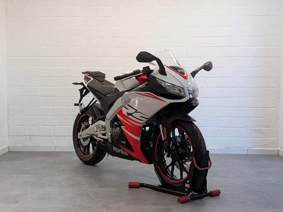 Angebot Aprilia RS 125 Bild 1: Angebot Aprilia RS 125