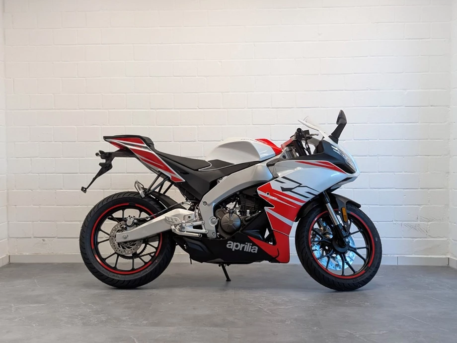 Angebot Aprilia RS 125 Bild 3: Angebot Aprilia RS 125