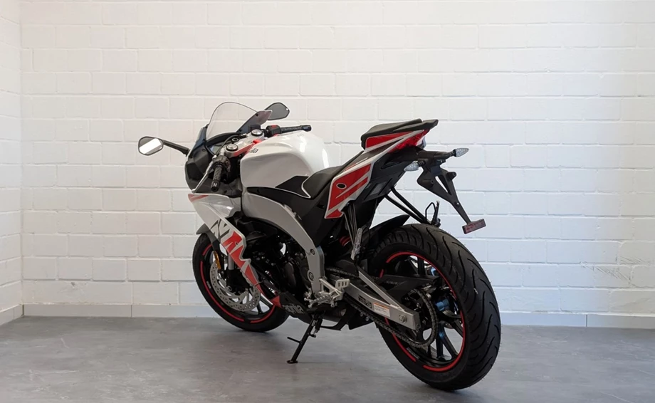 Angebot Aprilia RS 125 Bild 4: Angebot Aprilia RS 125