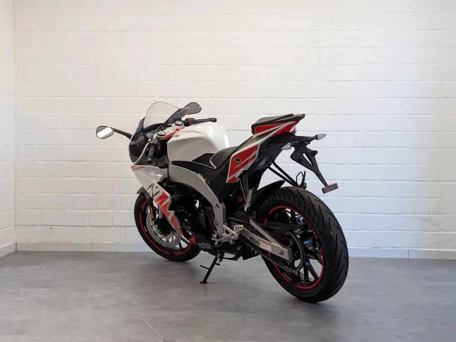 Angebot Aprilia RS 125 Bild 4: Angebot Aprilia RS 125