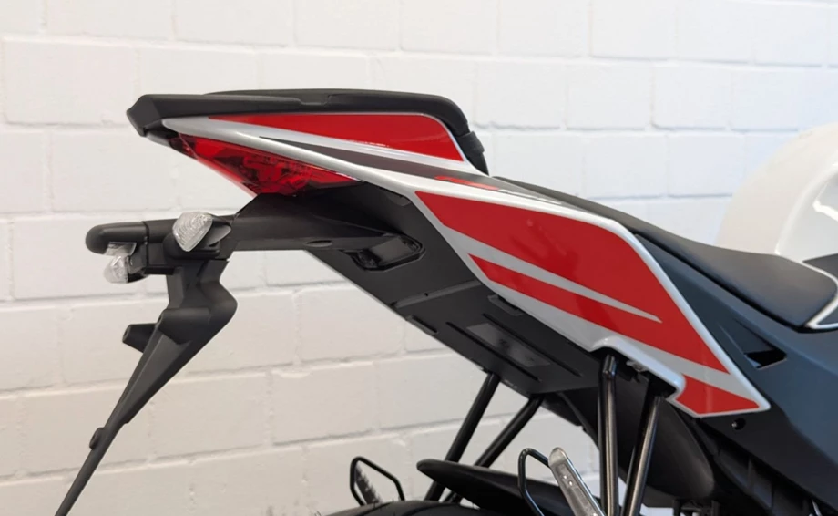 Angebot Aprilia RS 125 Bild 8: Angebot Aprilia RS 125